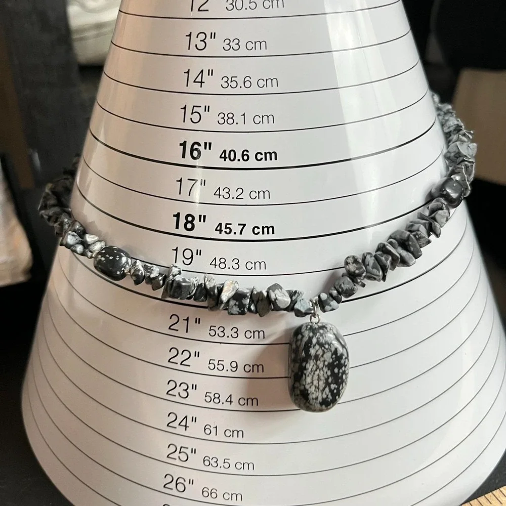 Vintage Natural Snowflake Obsidian Chip Bead Necklace Large Center Stone Pendant